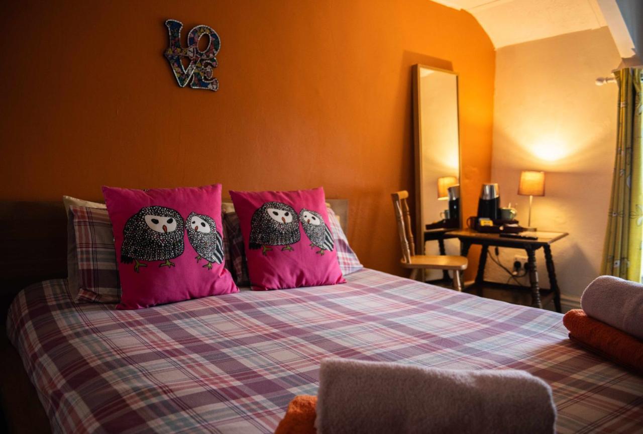 Manorbier Castle Inn Sunset Room 外观 照片